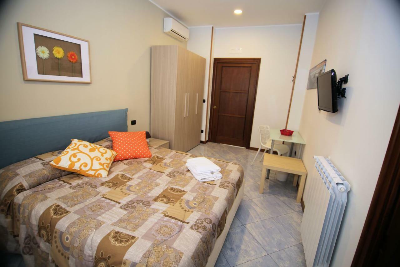 Casa Vittoria Bed and Breakfast Νάπολη Εξωτερικό φωτογραφία